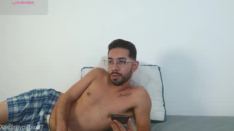 REY PABLO Independent online show from 11/18/25, 10:14