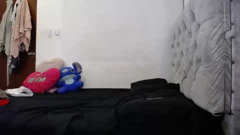 Snapshot of reypalo chatting on 10/30/25, 01:23 rey palo online show from 10/30/25, 01:23