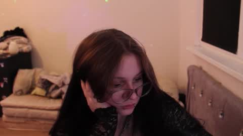 reyreyclub online show from 12/14/25, 04:01