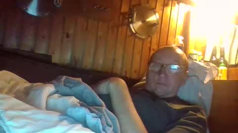 Snapshot of rezznova chatting on 11/01/25, 01:40 Joe online show from 11/01/25, 01:40