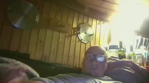 Snapshot of rezznova chatting on 01/18/26, 05:00 Joe online show from 01/18/26, 05:00