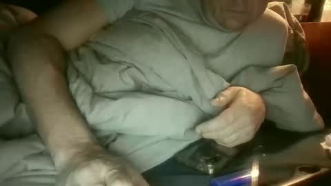 Snapshot of rezznova chatting on 02/22/26, 07:19 Joe online show from 02/22/26, 07:19