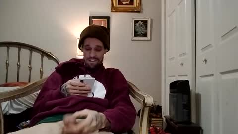 Snapshot of rgilk26 chatting on 12/20/24, 01:14 rgilk26 online show from 12/20/24, 01:14