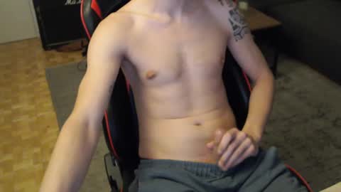 Snapshot of rhcpepper chatting on 12/04/24, 09:46 rhcpepper online show from 12/04/24, 09:46