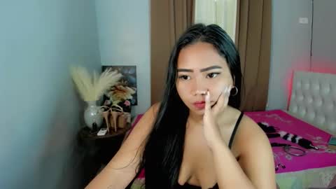 rhea online show from 05/03/26, 02:28