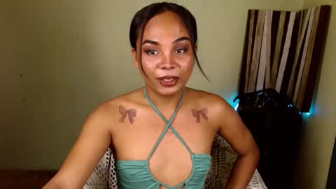rhianasollway69 online show from 11/27/25, 12:02