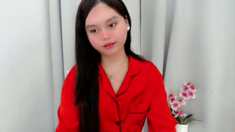 rhianne_fuckdoll online show from 11/11/25, 05:40