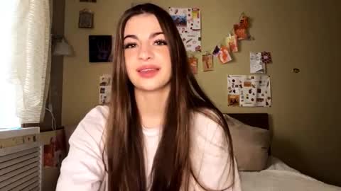 Anna online show from 11/05/25, 09:53