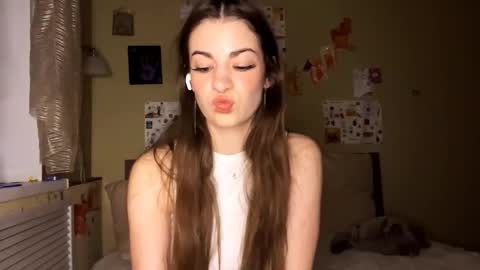 Anna online show from 11/21/25, 01:54