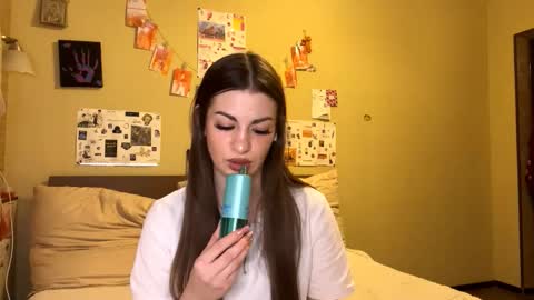 Anna online show from 12/18/25, 02:45