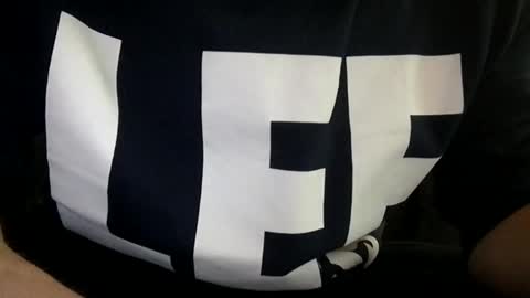 Snapshot of rhymes2479 chatting on 03/03/25, 06:26 Shaved cock ready online show from 03/03/25, 06:26