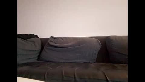 Snapshot of rhymes2479 chatting on 03/17/26, 05:33 Shaved cock ready online show from 03/17/26, 05:33