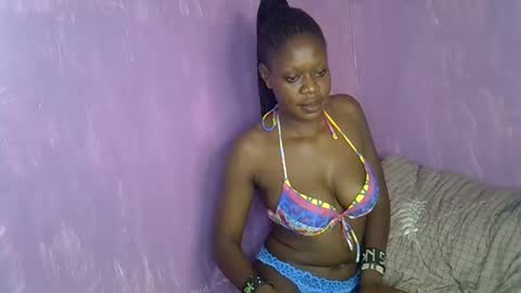 Snapshot of riana_sha chatting on 02/20/25, 10:05 riana_sha online show from 02/20/25, 10:05