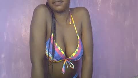 Snapshot of riana_sha chatting on 02/22/25, 10:42 riana_sha online show from 02/22/25, 10:42