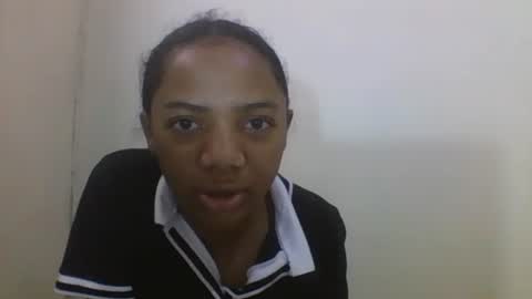 Snapshot of rianahcia chatting on 07/31/26, 01:32 rianahcia online show from 07/31/26, 01:32