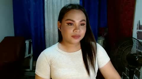 Snapshot of ricahotasain_05 chatting on 12/30/24, 02:19 Rica online show from 12/30/24, 02:19