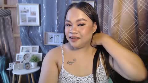 Snapshot of ricahotasain_05 chatting on 01/20/25, 05:48 Rica online show from 01/20/25, 05:48