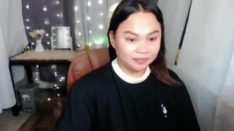 Snapshot of ricahotasain_05 chatting on 03/19/26, 04:55 Rica online show from 03/19/26, 04:55