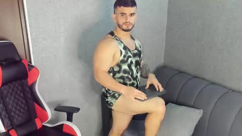 ricardogonzalez666 online show from 01/18/25, 12:46