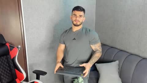 ricardogonzalez666 online show from 01/20/25, 11:54