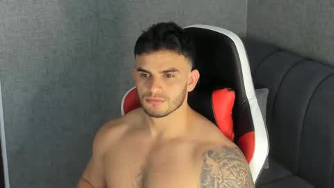 ricardogonzalez666 online show from 02/16/25, 07:38