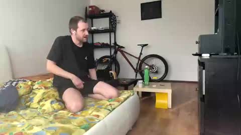 ricciardio online show from 02/15/25, 09:16