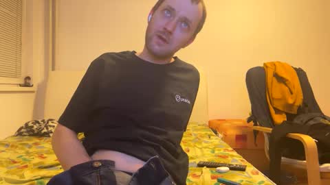 ricciardio online show from 03/09/25, 09:36