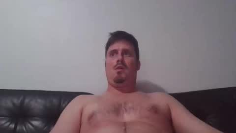 Snapshot of ricciestick chatting on 10/21/25, 03:35 ricciestick online show from 10/21/25, 03:35