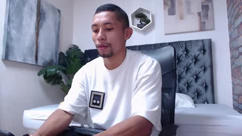 richar_voller online show from 01/06/25, 11:51