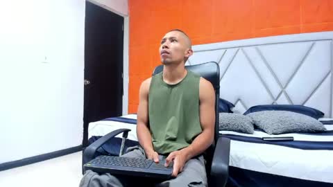 richar_voller online show from 04/29/26, 11:36