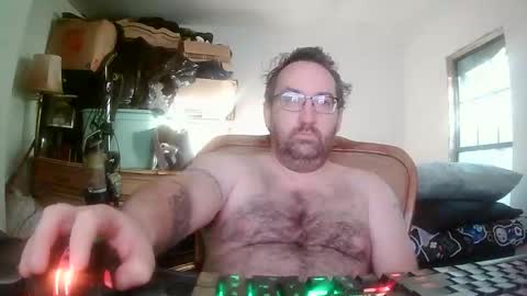 Snapshot of richard11268869 chatting on 05/14/26, 11:17 richard11268869 online show from 05/14/26, 11:17