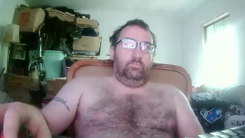 Snapshot of richard11268869 chatting on 05/16/26, 02:49 richard11268869 online show from 05/16/26, 02:49