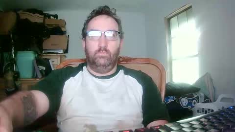 Snapshot of richard11268869 chatting on 05/18/26, 09:53 richard11268869 online show from 05/18/26, 09:53