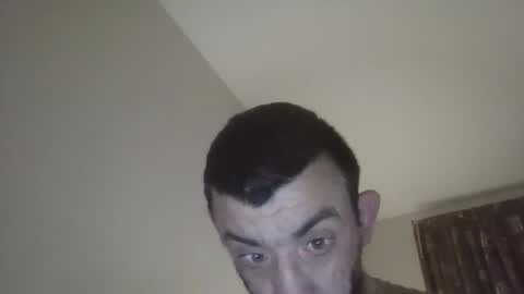 Snapshot of richard_hot27_ chatting on 03/17/26, 08:28 Richard online show from 03/17/26, 08:28