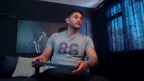 Ricardo online show from 11/21/25, 02:16