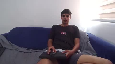 richardgbm online show from 04/18/26, 06:12