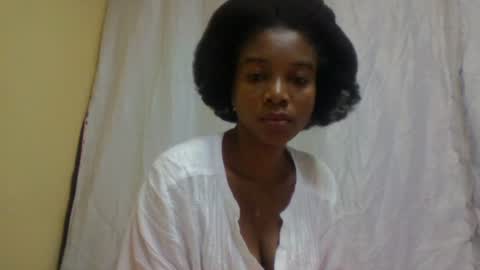 Snapshot of richella34 chatting on 06/25/26, 09:41 richella34 online show from 06/25/26, 09:41