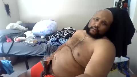 Snapshot of richiecen chatting on 10/03/25, 06:16 richiecen online show from 10/03/25, 06:16