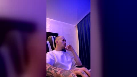 Snapshot of richiekash chatting on 12/23/25, 06:22 RichieKash online show from 12/23/25, 06:22