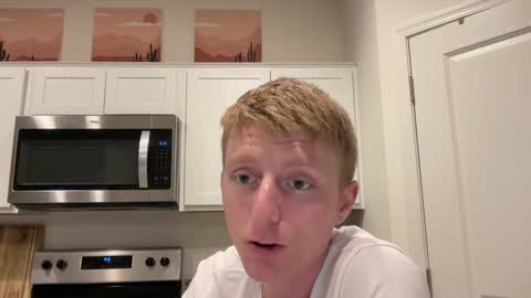 Snapshot of richiewest chatting on 02/12/25, 12:16 Richie online show from 02/12/25, 12:16