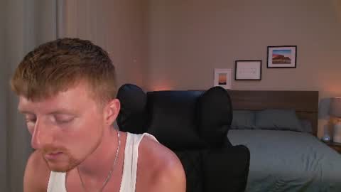 Snapshot of richiewest chatting on 06/20/26, 01:30 Richie online show from 06/20/26, 01:30