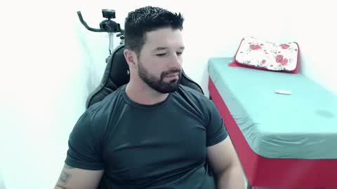 Snapshot of richrolland chatting on 02/19/25, 06:32 Rickseduction online show from 02/19/25, 06:32