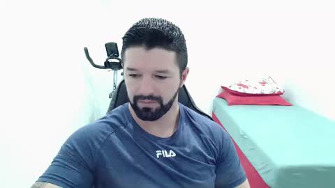 Snapshot of richrolland chatting on 03/02/25, 01:05 Rickseduction online show from 03/02/25, 01:05