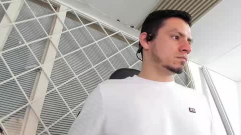 Snapshot of rick_diesel chatting on 10/01/25, 03:45 Rick Diesel online show from 10/01/25, 03:45