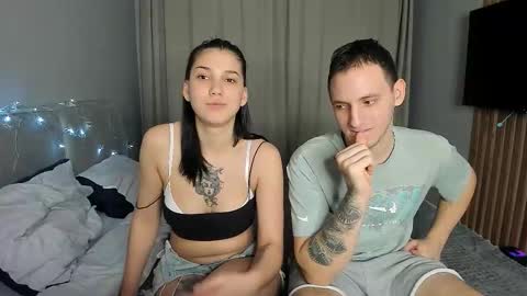 rick_mila online show from 12/05/25, 01:31