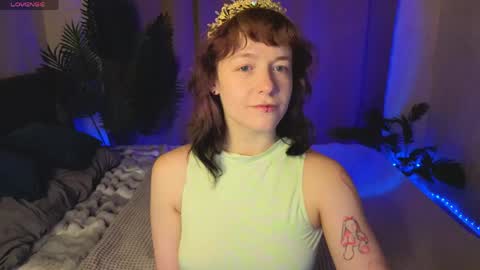 Snapshot of ricki_bloom chatting on 05/14/26, 09:27 Ricki online show from 05/14/26, 09:27