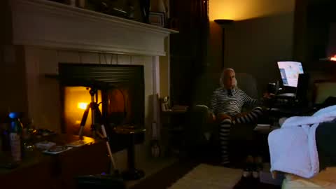 PINK HOLE TWINK online show from 02/04/25, 05:10