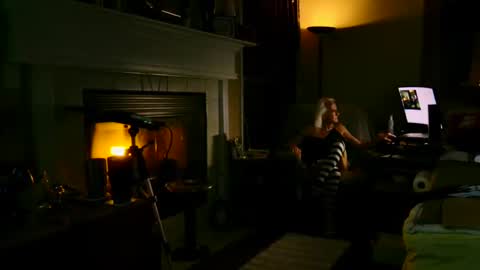 PINK HOLE TWINK online show from 02/09/25, 04:57