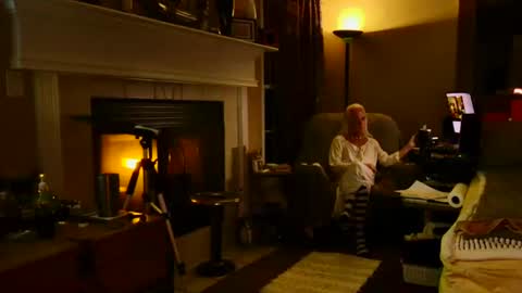 PINK HOLE TWINK online show from 03/09/25, 06:50