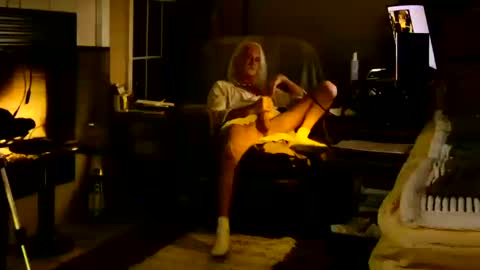 PINK HOLE TWINK online show from 10/18/25, 04:26